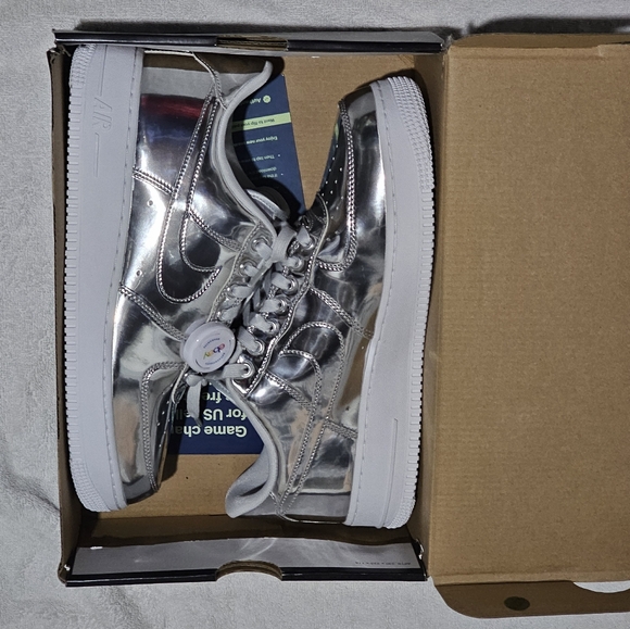 Nike  Air Force 1 SP 'Liquid Metal - Chrome' CQ6566-001 Size M 10.5 & W 12 New - Picture 6 of 10